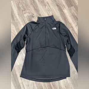 The North Face Black Long-Sleeve Pullover